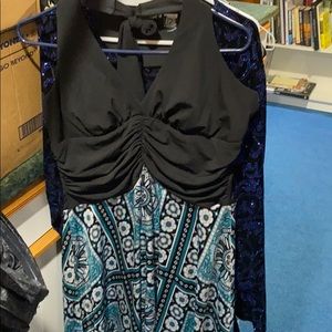 Women’s Flowy dress - size 14